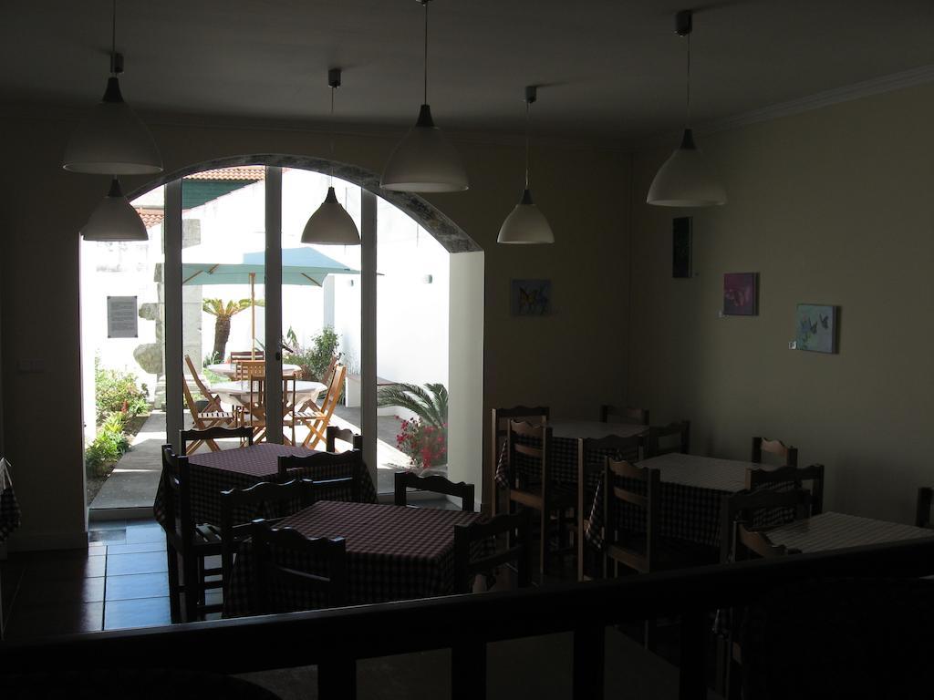 A Casa Do Lado Affittacamere Horta  Esterno foto